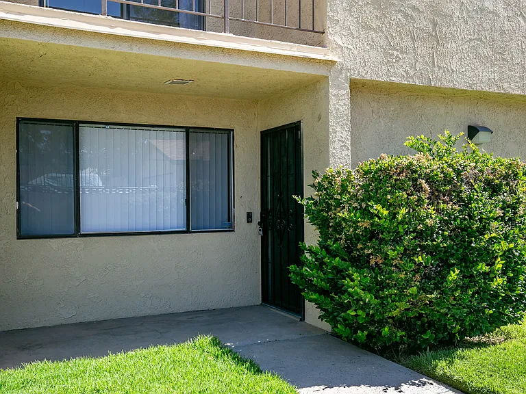 44200 Kingtree Ave #50 — Photo 1