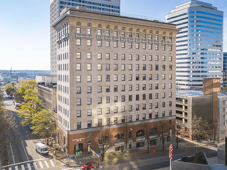 Capitol Lofts — Photo 24