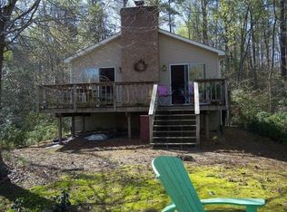 238 Mill Ridge Rd, Hartfield, VA 23071