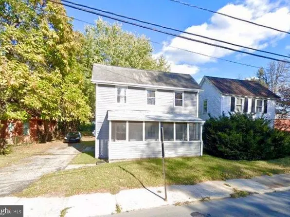 32 S Main St, Magnolia, DE 19962