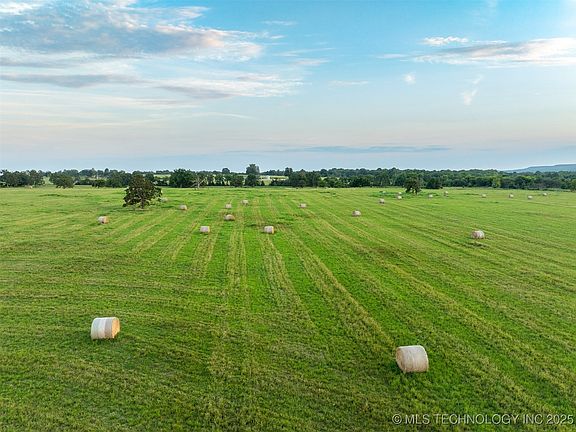 4th image of 2 Bucklucksy Rd