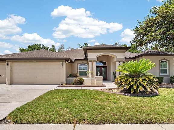 2nd image of 21234 Tangor Rd