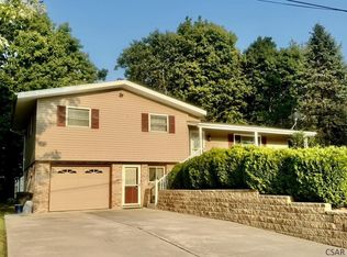 370 Ridgeview Ln, Johnstown, PA 15909