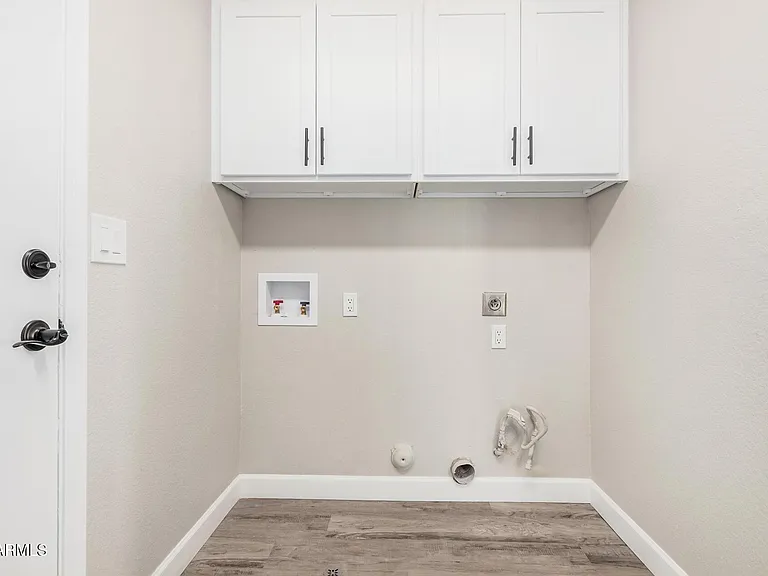 9310 E Crystal Dr — Photo 23