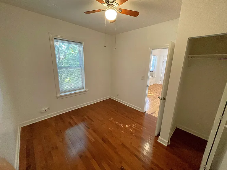 2360 W Dickens Ave #2E — Photo 4