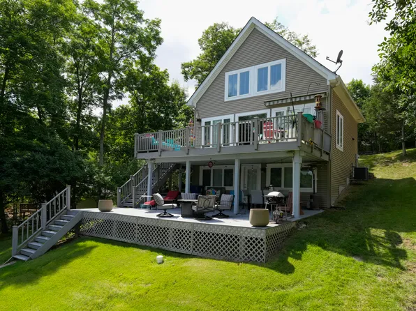 395 Fernwood Dr, Williamstown, KY 41097