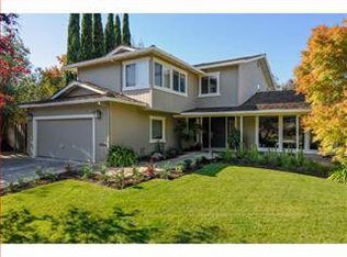 1455 Cedar Pl, Los Altos, CA 94024