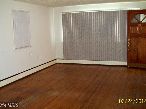 4th image of 628 W Franklin St