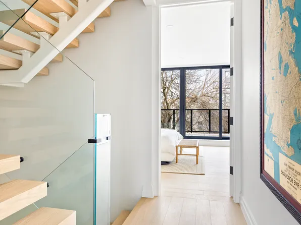 96 Coffey Street image 14 of 25