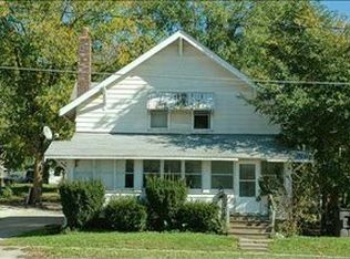 2211 E 14th St, Des Moines, IA 50316