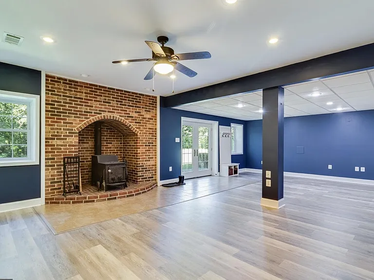 6040 Southgate Farm Rd — Photo 48