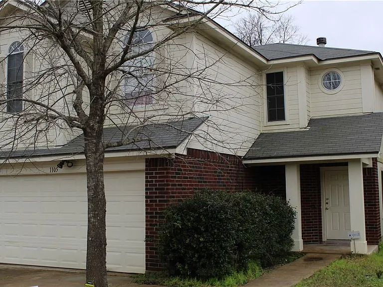 1105 Stephanie Lee Ln — Photo 5