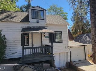 513 Springy Path, Crestline, CA 92325