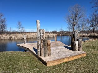 Lakeside Dr, Lakemore, OH