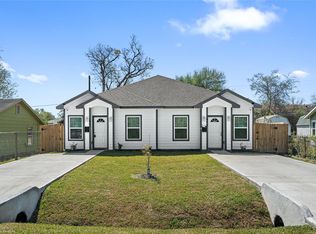 142 Calloway St #A, Houston, TX 77029
