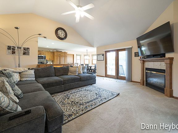 5th image of 1160 Alden Ct