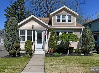 5-13 3rd St, Fair Lawn, NJ 07410