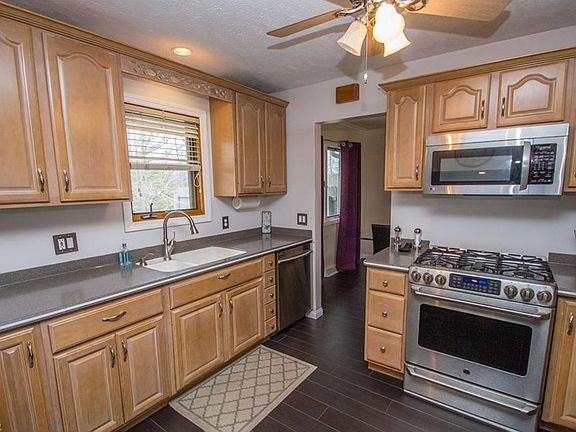 4th image of 5428 Millwood Dr