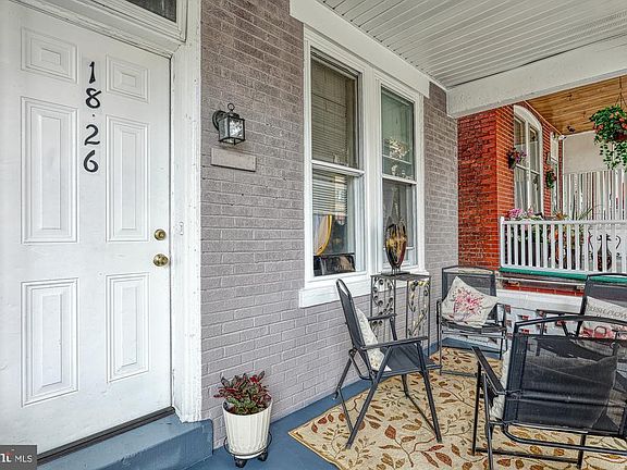5th image of 1826 Chestnut St