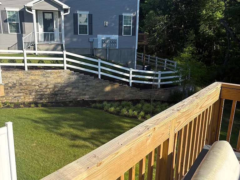 712 Fremont Dr — Photo 40