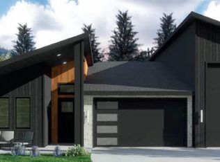 6376 W Constantine Ln, Rathdrum, ID 83858