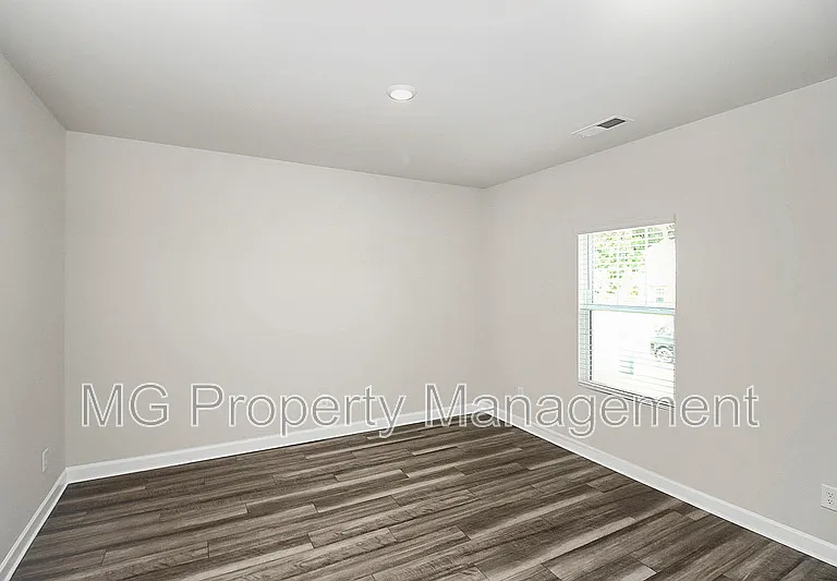 12008 Camdenhurst Rd — Photo 11