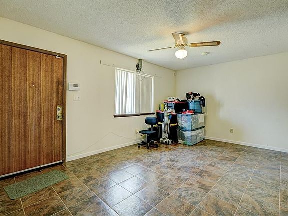 3rd image of 4920 Jeffery Dr