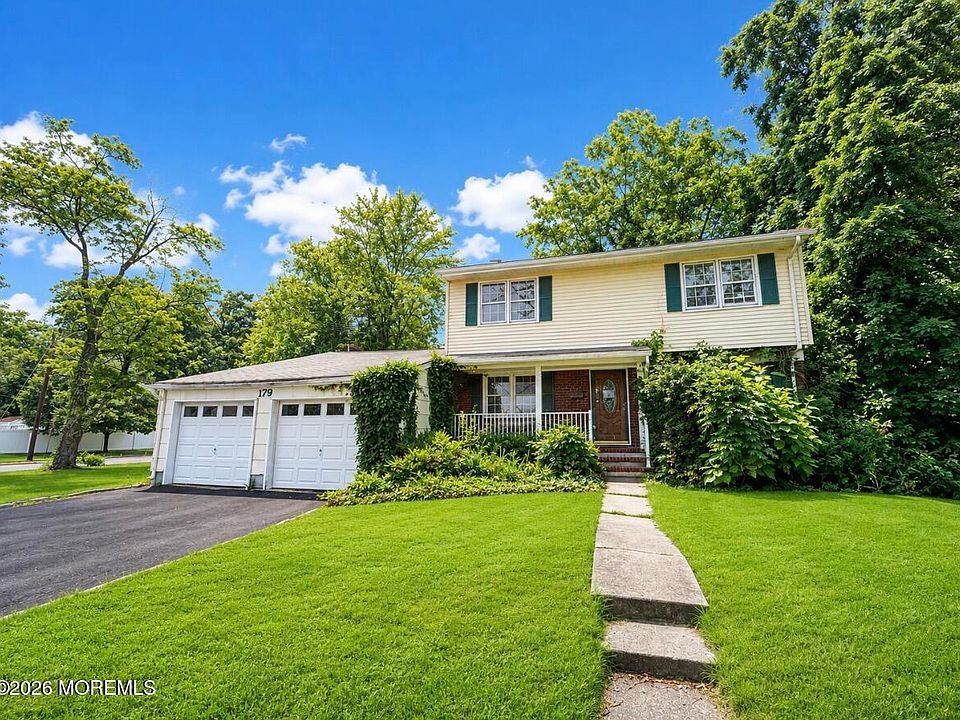 1st image of 179 Ravine Drive