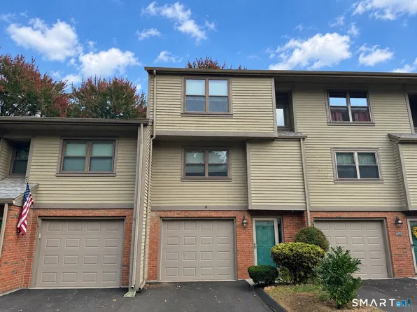 92 Metacomet Drive, Meriden, CT 06450