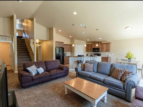 4th image of 991 E Whitbeck Dr