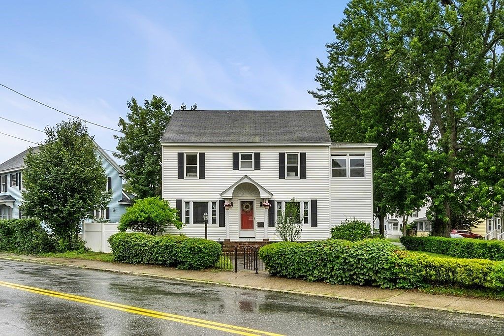 428 Parker St, Lowell, MA 01851 Zillow