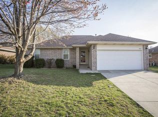 4821 W Tarkio St, Springfield, MO 65802