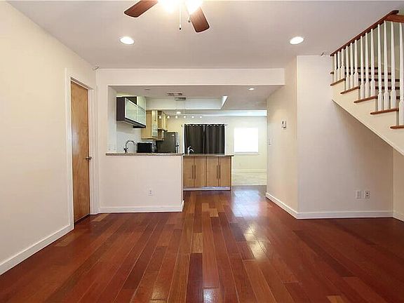 2nd image of 1906 Woodland Ave #A