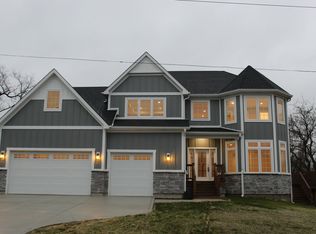 5700 S Brainard Ave, La Grange Highlands, IL