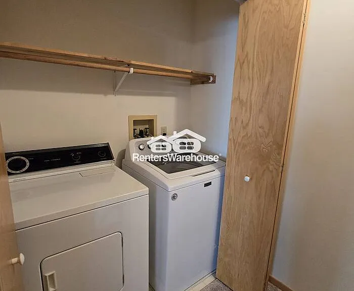 10962 Highland Rd — Photo 11