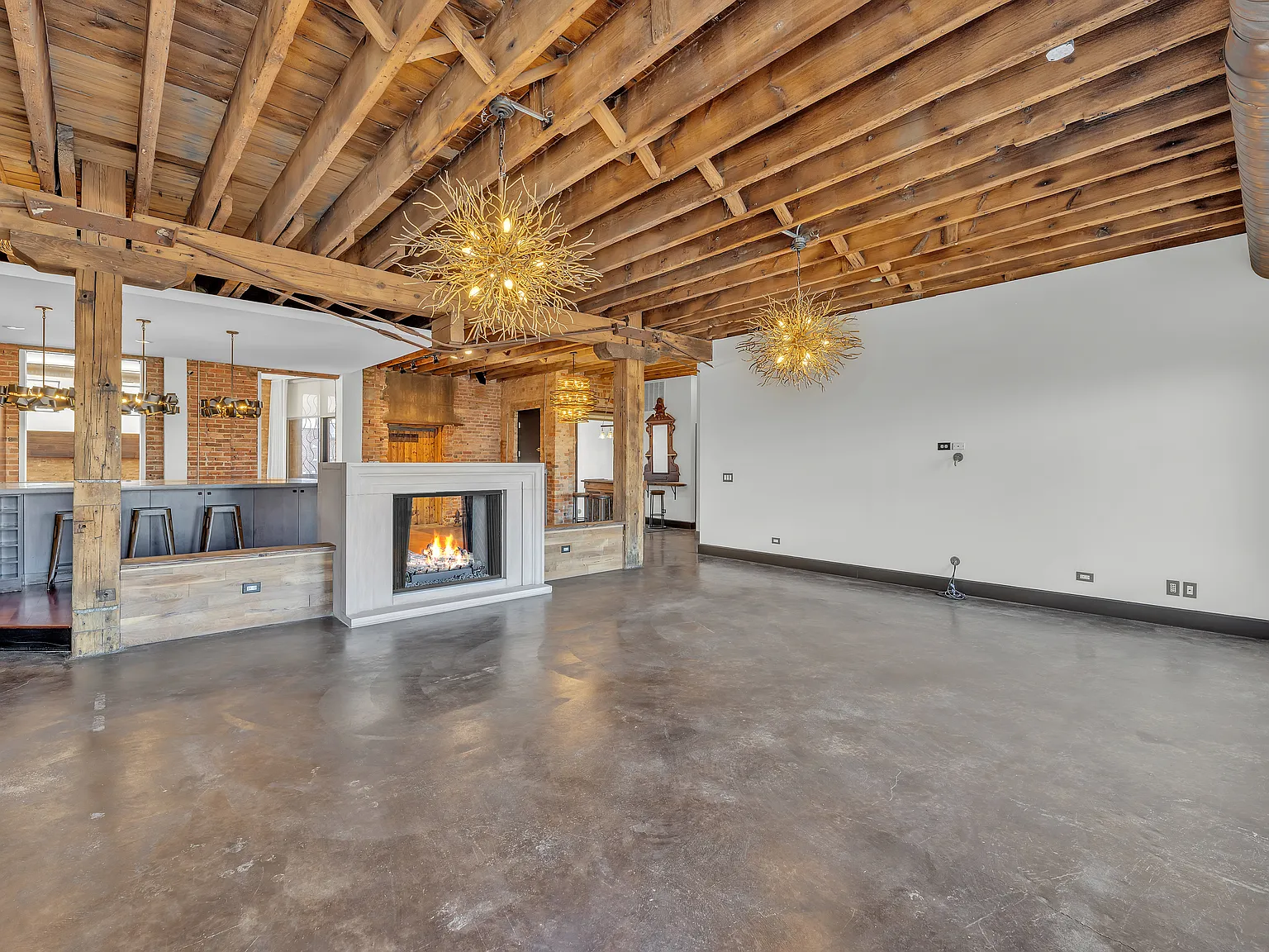3 bed, 2500 sqft, $4,000 — Photo 4