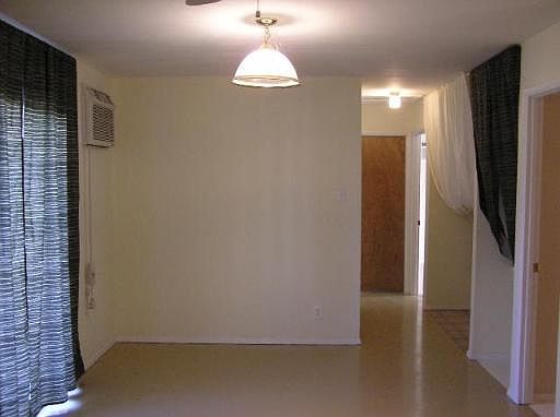 5th image of 163 GARDEN VALLEY DR