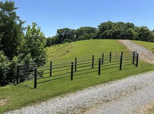 348 Coalpit Branch Dr, Dungannon, VA 24245