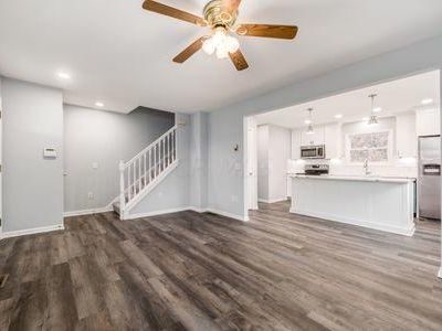 90 Coachman Dr, Plain City, OH, 43064
