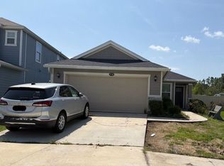 9730 Skydive Ct, Jacksonville, FL 32221
