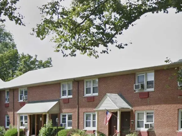 16-12 Plaza Rd #A, Fair Lawn, NJ 07410