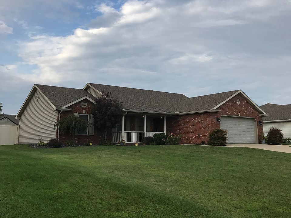 1st image of 318 W Pinewood Ct