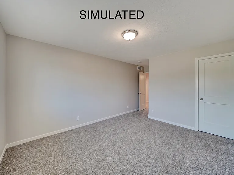 2521 W B St — Photo 39