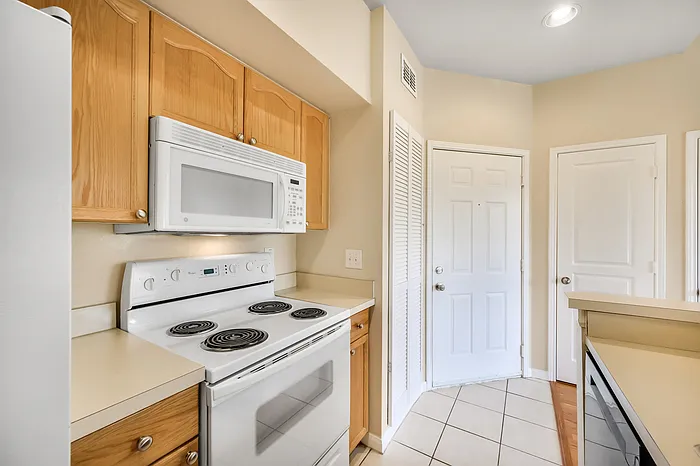 5125 Palm Springs Blvd #10305 — Photo 12