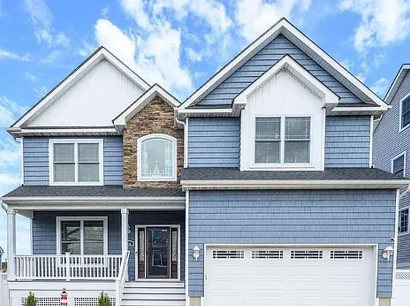 24 Woodhaven Rd, Toms River, NJ 08753