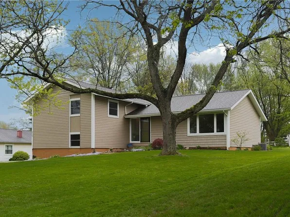 859 S Parkview Dr, Aurora, OH 44202