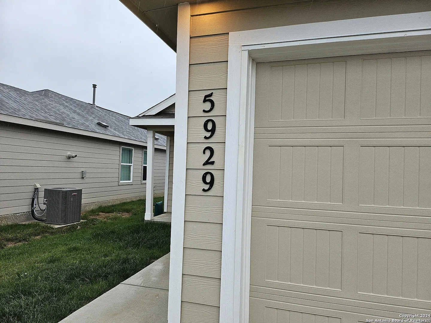 3 bed, 1440 sqft, $1,495 — Photo 1