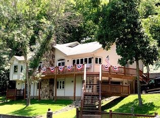 48 Joseph Ct, Lake Ozark, MO 65049