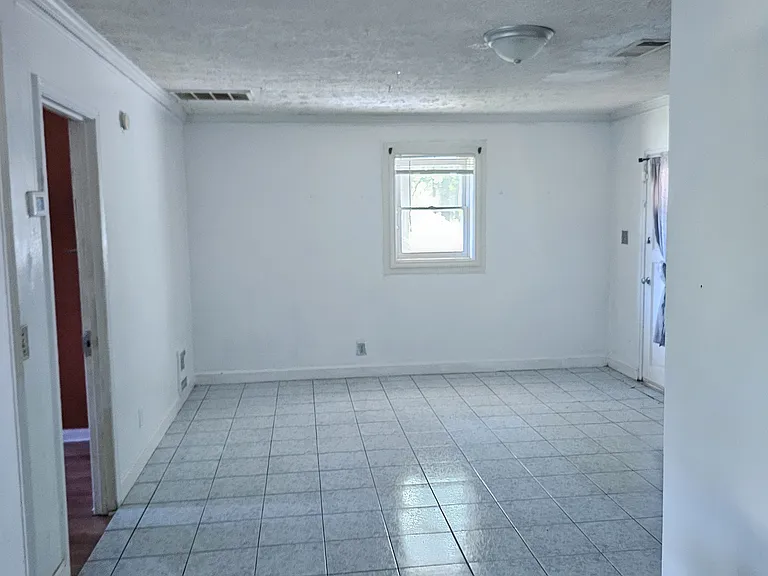 7201 Pine St #A — Photo 10