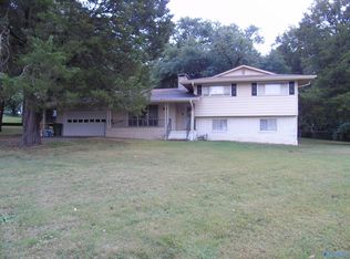 501 Chicamauga Cir SE, Huntsville, AL 35803